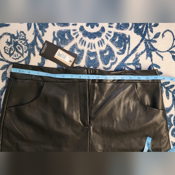 NWT Vegan Leather Skirt from RW&Co size 14 - Picture 6 of 7
